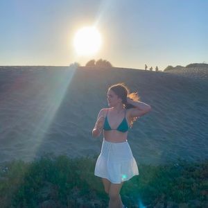 Meet your Posher, Norah